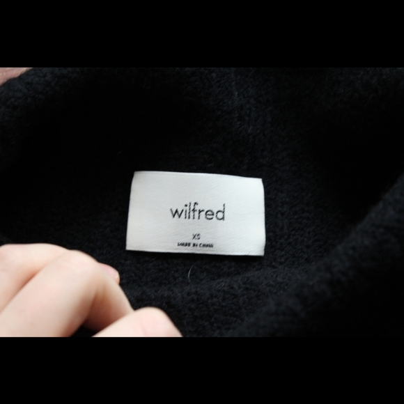 Wilfred merino wool knit turtleneck - Picture 3 of 5